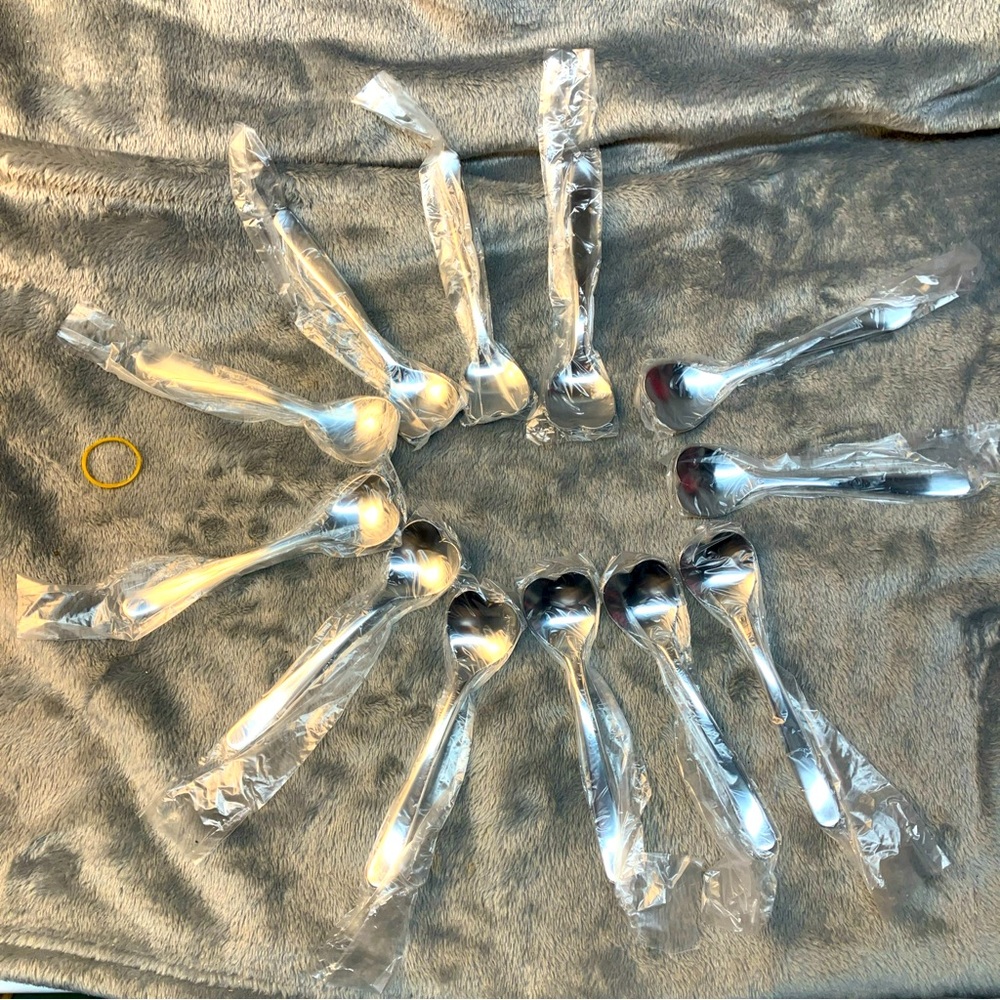 LOT of 12 Alessi Delta Heart Shaped Spoon Coffee Tea Dessert